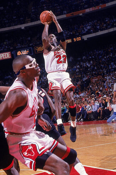 Michael Jordan Sports Illustrated NBA Basketball Poster – My Hot Posters