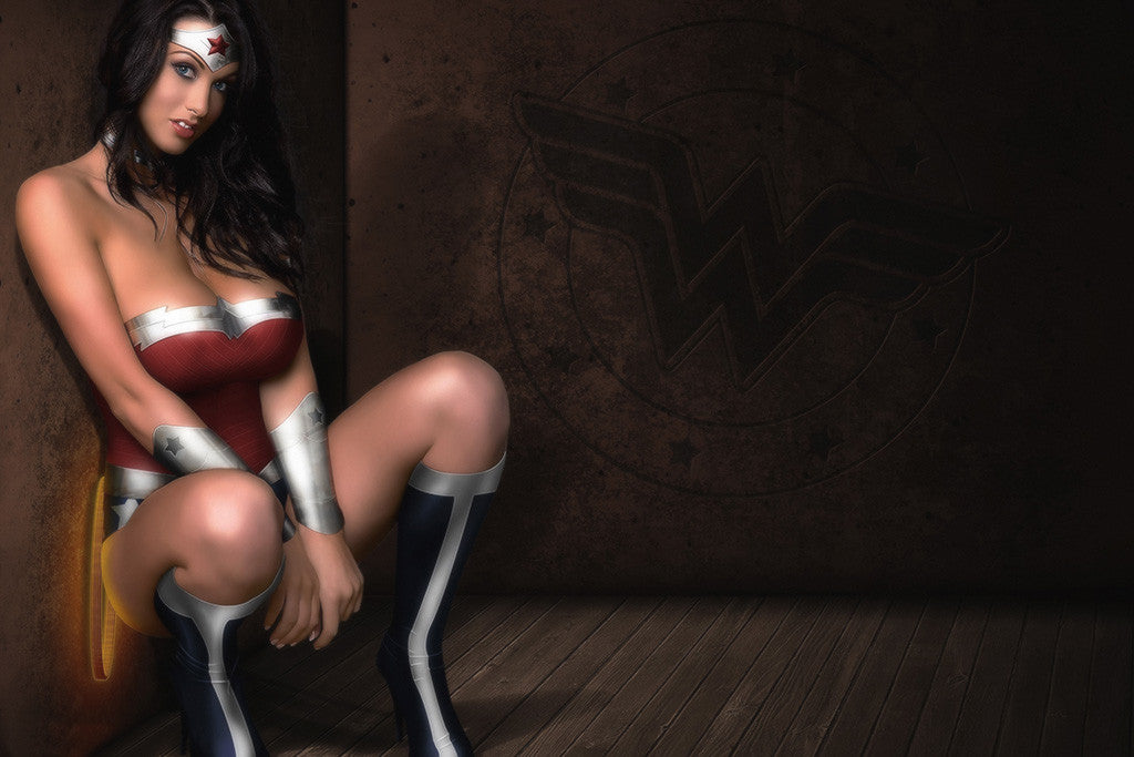 Wonder Woman Hot Comics Poster